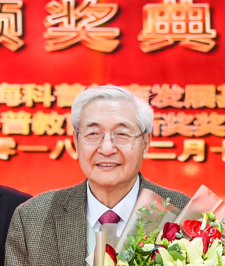 2018年科普杰出人物奖：许智宏